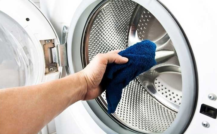 HCM - Hướng dẫn cách vệ sinh máy giặt cửa ngang nhanh, đơn giản Screenshot_1704427370